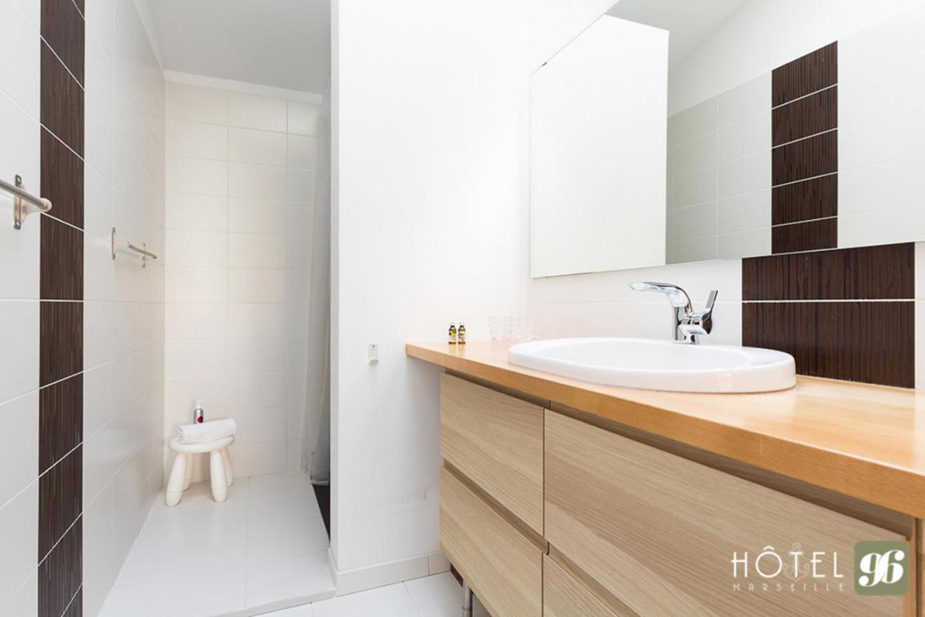 Hotel 96 Marseille Phòng bức ảnh
